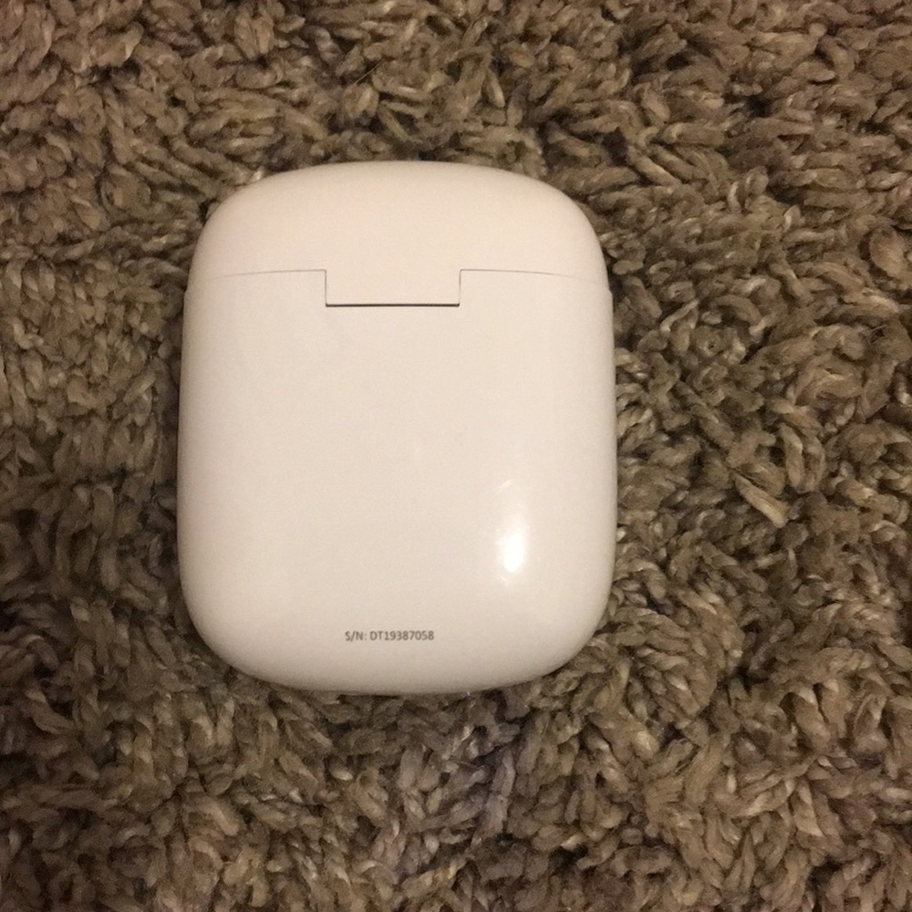 fake airpods